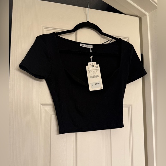 Zara Black Women's Crop Top nwt size m - Picture 2 of 5